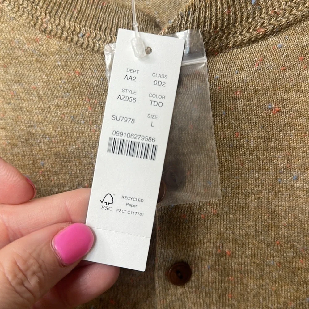 J.Crew knit Tan 3 button sweater size large.NWT